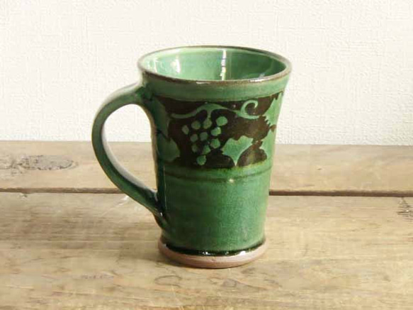 ブドウのマグカップ（緑） 3枚目の画像