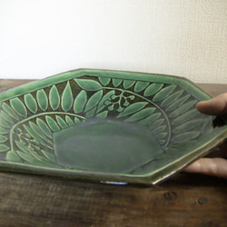 ナナカマドの六角皿（織部大） 4枚目の画像