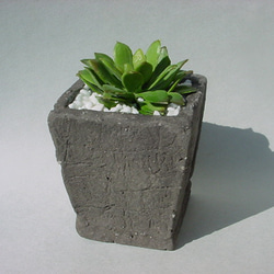 フェイクグリーン（多肉植物）と陶器鉢のコラボ　2個組 2枚目の画像
