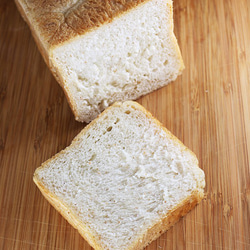 【究極の手作り! 】自家栽培小麦の食パン「一尺二寸」 "小麦栽培からパンになるまで手作りです!" 2枚目の画像