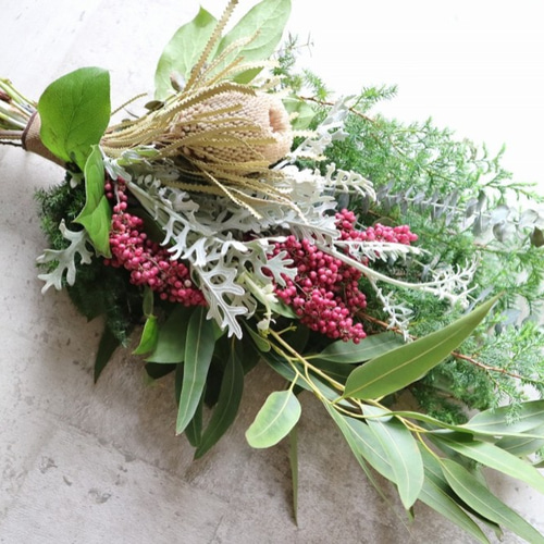 グリーンの癒されスワッグ