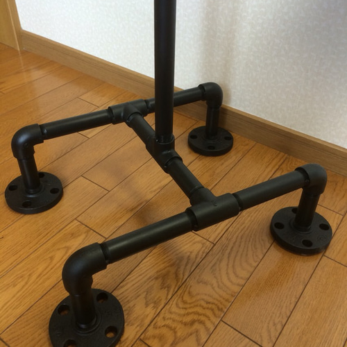 アイアン インダストリアル配管使用 ポールハンガーラック