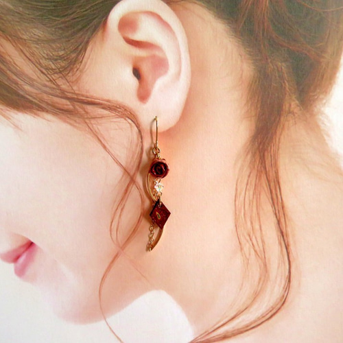 歴史上初！伝統工芸品・津軽塗×ロザフィ コラボイヤリング・ピアス(赤