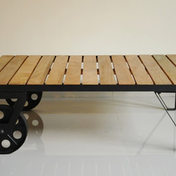 車輪付きローテーブル 2枚目の画像