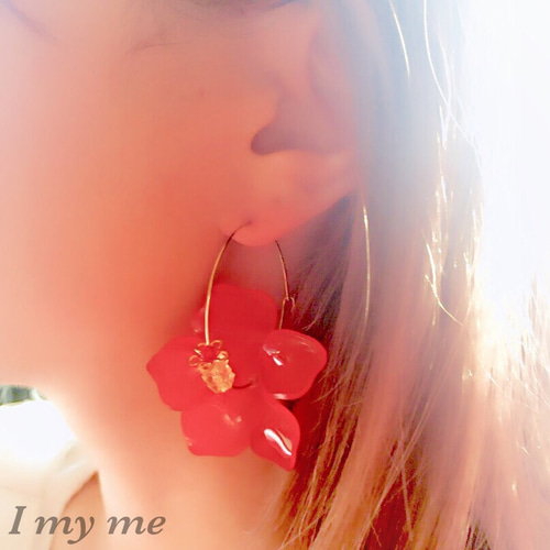 フープdeハイビスカスピアス/イヤリング ピアス（フープ） I my me 