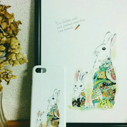 スマホケースiphoneとAndroid対応　白うさぎ　rabbit (受注後制作） 3枚目の画像
