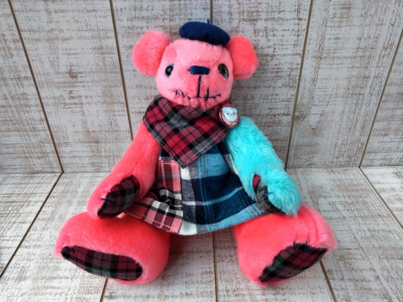PUNK/ホラー】片目ボタンのアシンメトリーBEAR（28㎝テディベア