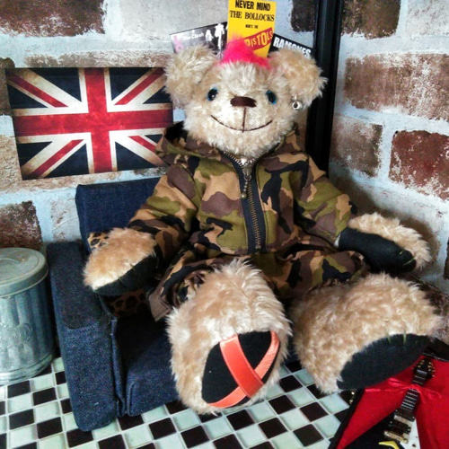 モヒカンくん】迷彩柄のカモくま（35cmテディベア） ぬいぐるみ