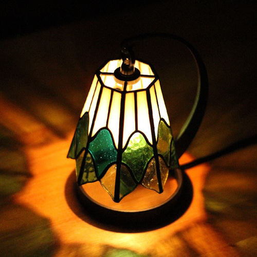 ステンドグラス⭐︎アイビーのスタンドランプ