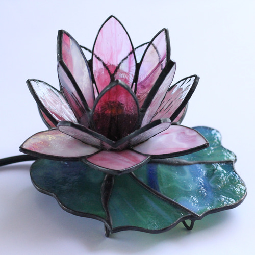 ⭐Creema限定⭐蓮の小ランプ（ベースレスシリーズ）〜ステンドグラス