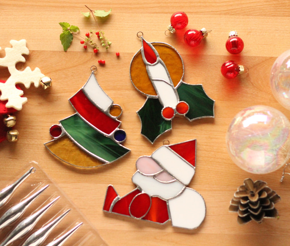 ⭐Creema限定⭐クリスマスオーナメントセット〜ツリー/サンタ/キャンドル〜ステンドグラス 1枚目の画像