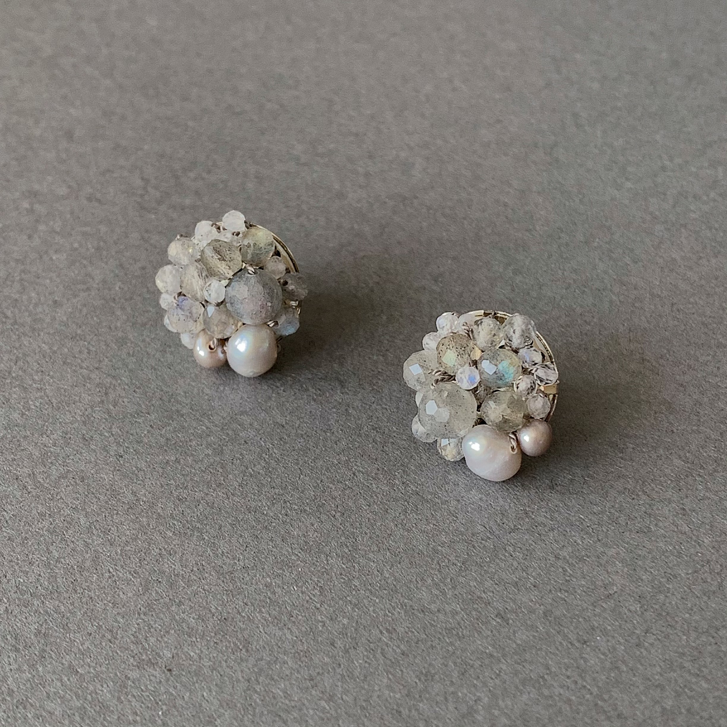 ピアス「エクラン」 5,460円