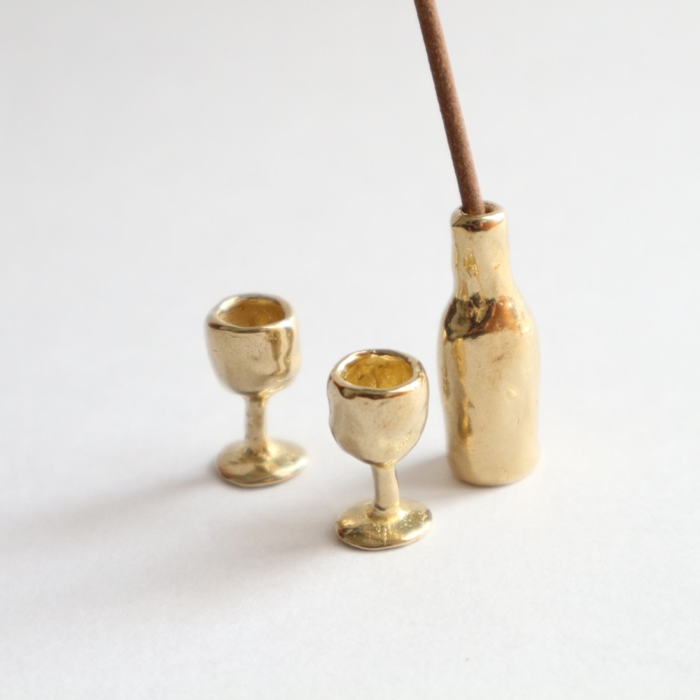 ワインは白が好き～真鍮のお香立て～