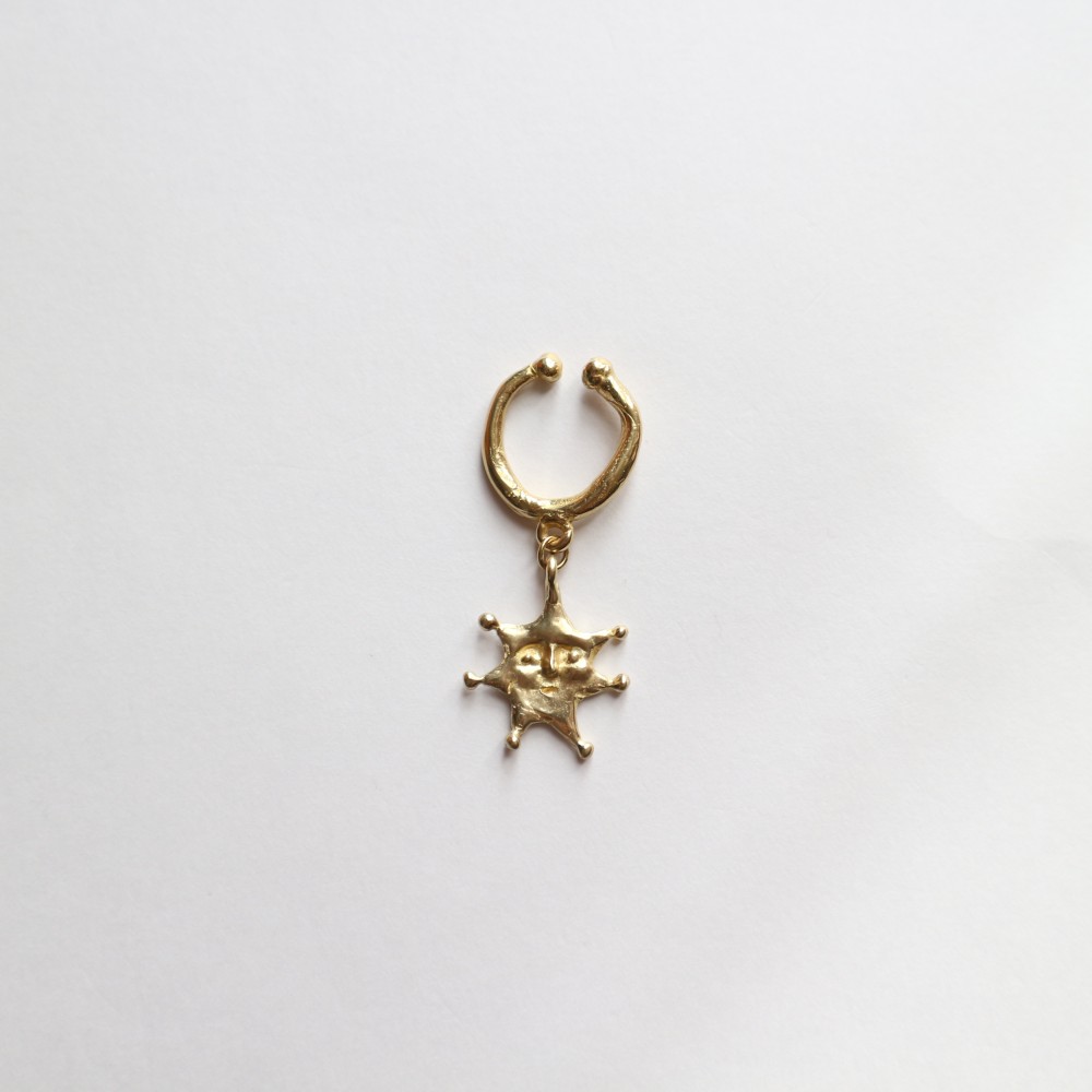 夜空を知らない星のイヤーカフ【片耳】