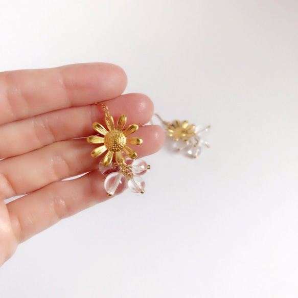 Flower Crystal pierce/earring 第5張的照片