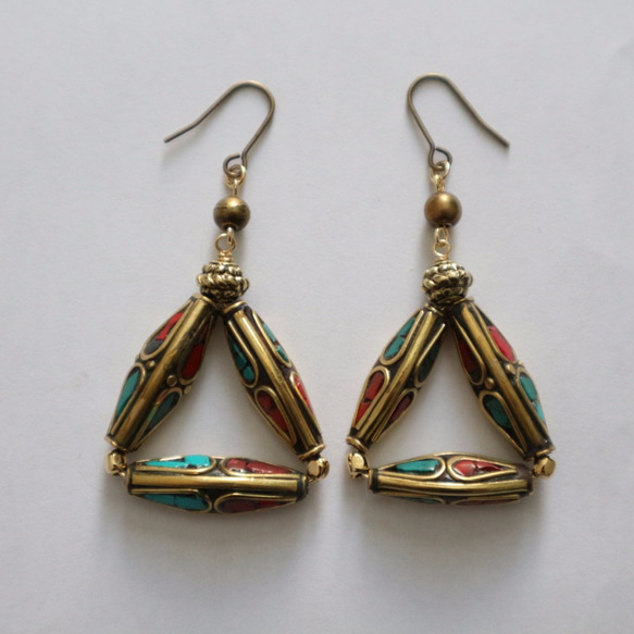 Nepalbeadsのtriangle pierce(earring) 3枚目の画像