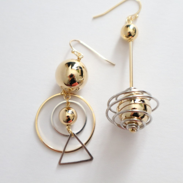 Space asymmetry pierce/earring 3枚目の画像