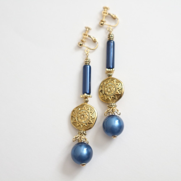 Magic blue earring/pierce 1枚目の画像