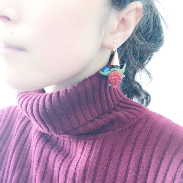 Berry bouquet earring/pierce 9枚目の画像