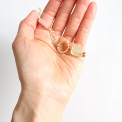 果子露彩色的石頭長耳環（耳環） 第8張的照片