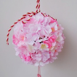 和装ブーケ・桜のボールブーケ　　結婚式・披露宴・前取り撮影・お祝いの席・2次会、パーティー・春の宴に 2枚目の画像