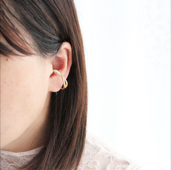 Infinity ear cuff 《white in frontstyle》 9枚目の画像