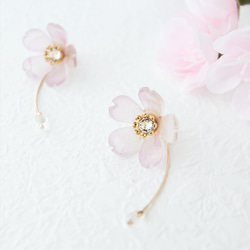 迷離花朵“薄櫻”耳環※零件可更換 第1張的照片