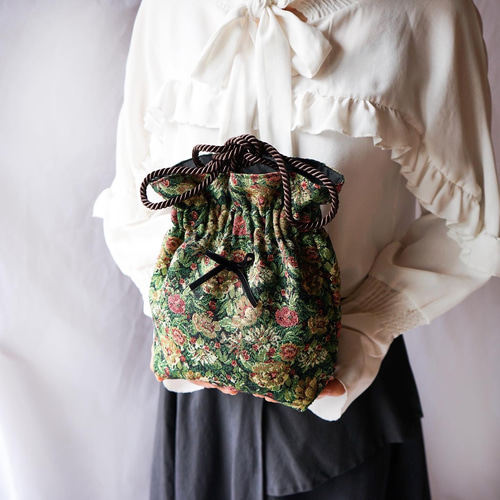 森に華やかに彩る『花柄ゴブラン織り2way巾着バッグ』 ショルダー