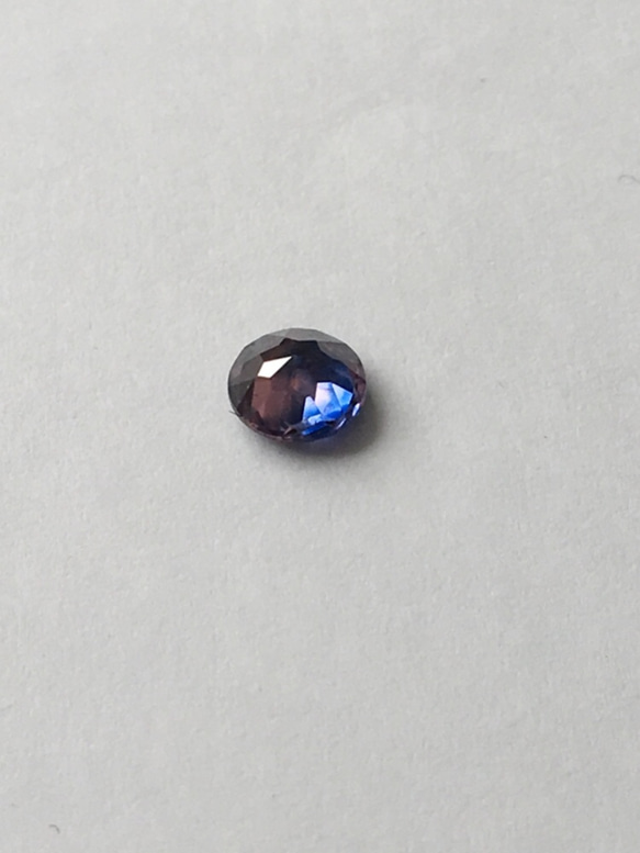 K様お取置き中　非加熱サファイア （バイカラーサファイア） ルース　約0.75ct 8枚目の画像