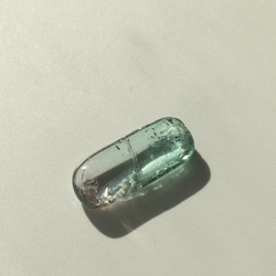 バイカラートルマリン ルース　約7.6ct 2枚目の画像