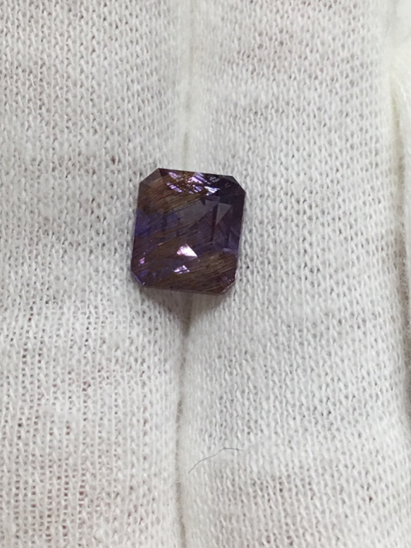 非加熱サファイア （バイカラー？） ルース　約2.4ct 4枚目の画像