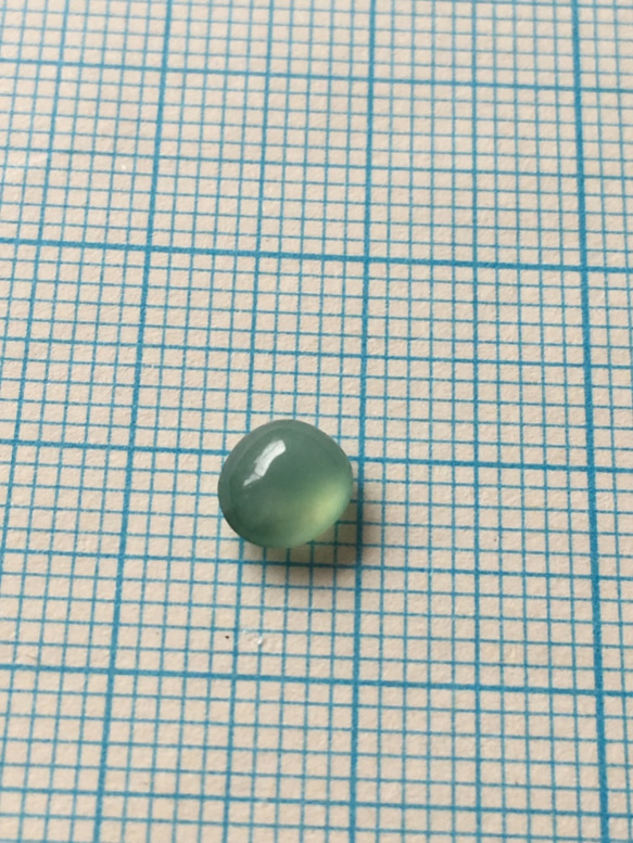 本翡翠 （無処理、A貨） ルース　約0.8ct 3枚目の画像