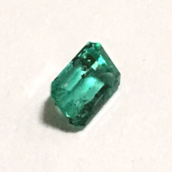 エメラルド ルース  約0.2ct 2枚目の画像