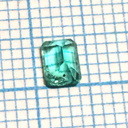 エメラルド ルース  約0.2ct 4枚目の画像