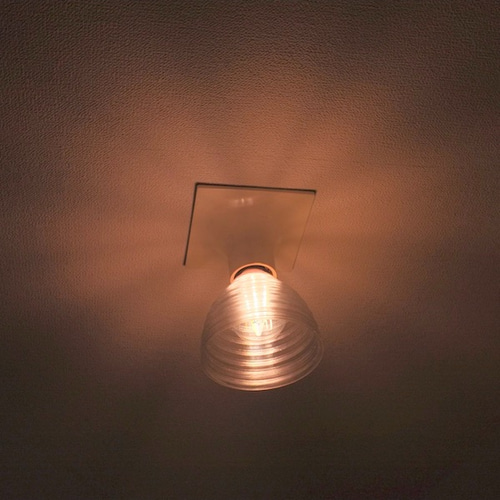 シェード&LED電球のみ 透明な LED電球カバー 捻り模様の傘 直径 12cm 裸電球にかぶせる