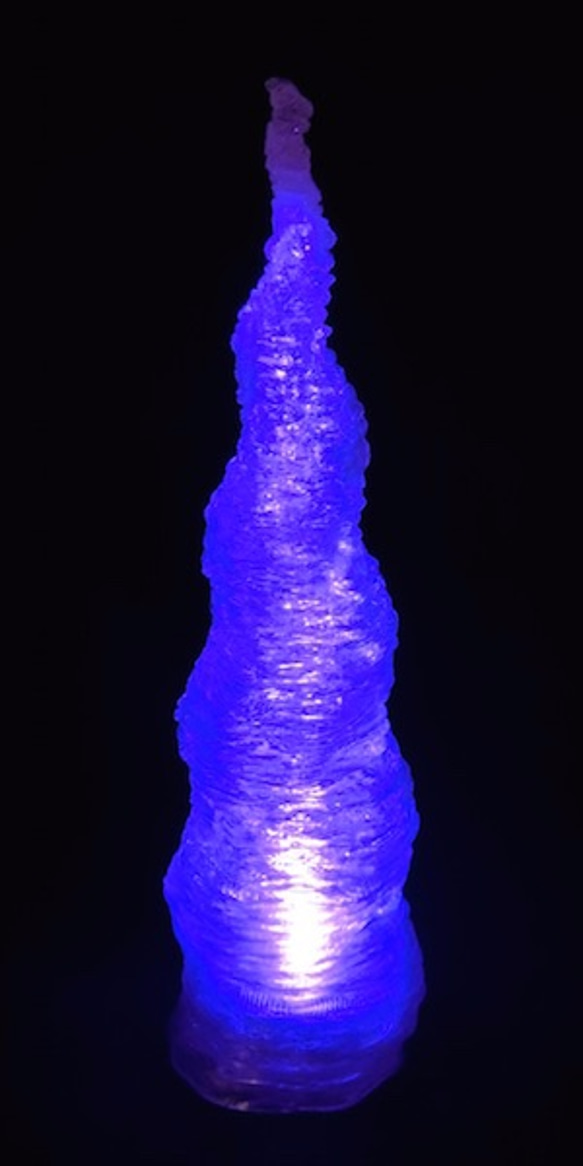 うねった氷柱形 おしゃれなつらら形3Dデザインランプ  8色/多色 LEDキャンドルライト (テーブルランプ)C01 8枚目の画像