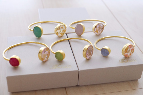 natural stone flower bangle ローズクォーツ 4枚目の画像