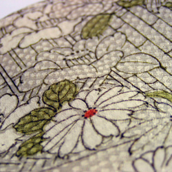 絹　ワンハンドルポーチバッグ　小紋リメイク　おしゃれトートバッグ 3枚目の画像