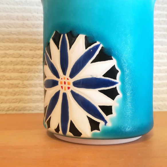 ひまわり花柄　マグカップ　ターコイズブルー　トルコブルー 3枚目の画像