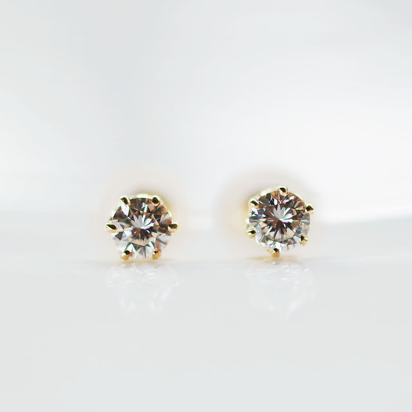 K18 シンプル ダイヤモンドピアス 両耳0.2ct 3枚目の画像