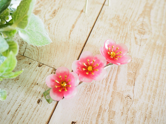 梅の花バレッタ・ピンク系 1枚目の画像