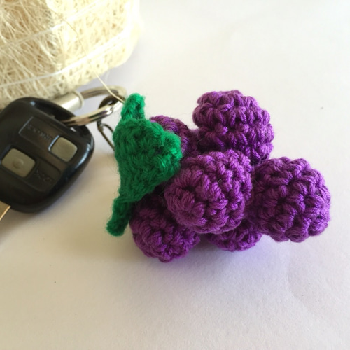3.つっぱり　漆黒パープル　いもりのあみぐるみ…キーホルダー 3.つっぱり 漆黒パープル いもりのあみぐるみ…キーホルダー