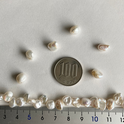 3点以上送料無料：天然バロックパール：淡水養殖パール：真珠：横穴