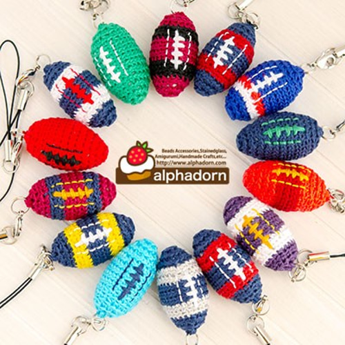 お値下げ⭐︎スケート好き男の子⭐︎あみぐるみビーズストラップチャーム⭐︎3点セット ビーズストラップ くま 4色アソート No.604-708 | 世界の価値ある商品