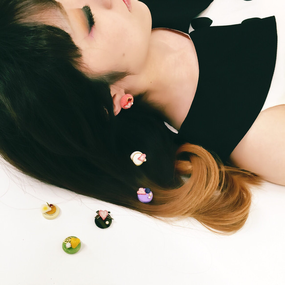 Cake Earring(チョコレートケーキ) 2枚目の画像