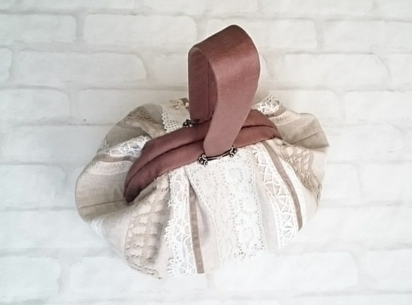 カボチャバッグ＊リネンにアンティークレース 4枚目の画像