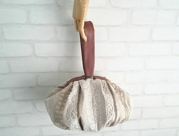 カボチャバッグ＊リネンにアンティークレース 6枚目の画像