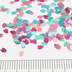 桜の花びらのホログラム（カラーミックス） 4枚目の画像