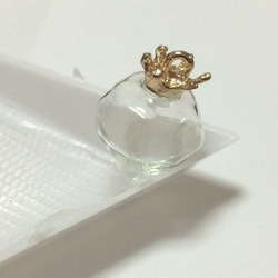 ダイヤモンドのガラス小瓶＆クラウンヒートン5個セット 2枚目の画像