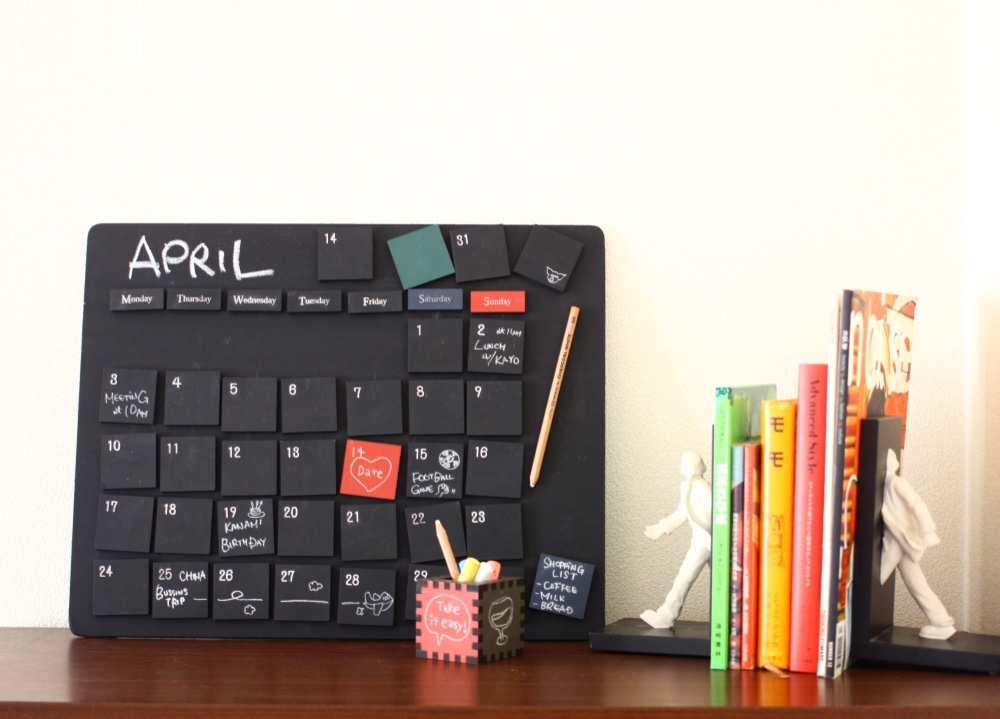 黒板万年カレンダー　黒板ボード　黒板マグネット４２個セット　インテリア